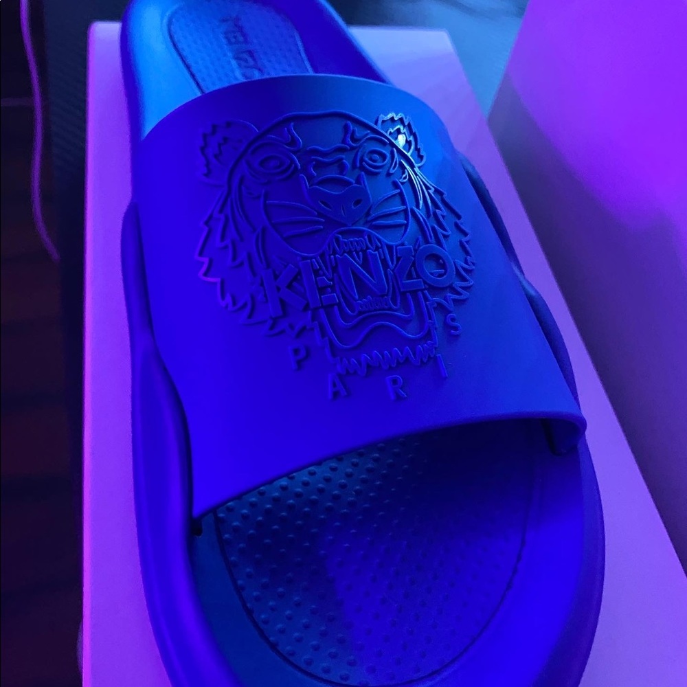 Kenzo slides